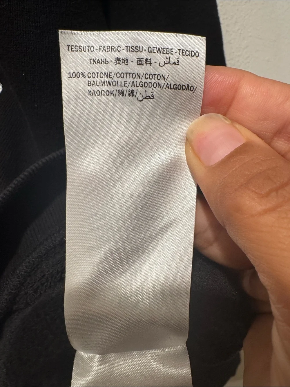 Authentic Gucci Crewneck Distressed Logo Black Sweatshirt Size XL